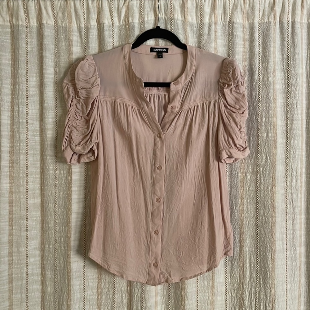 Blush pink, ruffle sleeve top